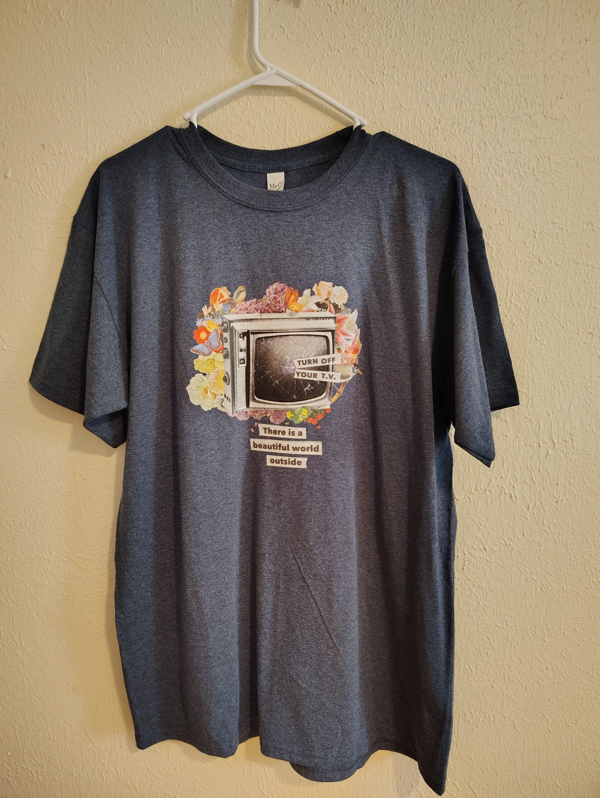 Turn Off Your TV - Tshirt